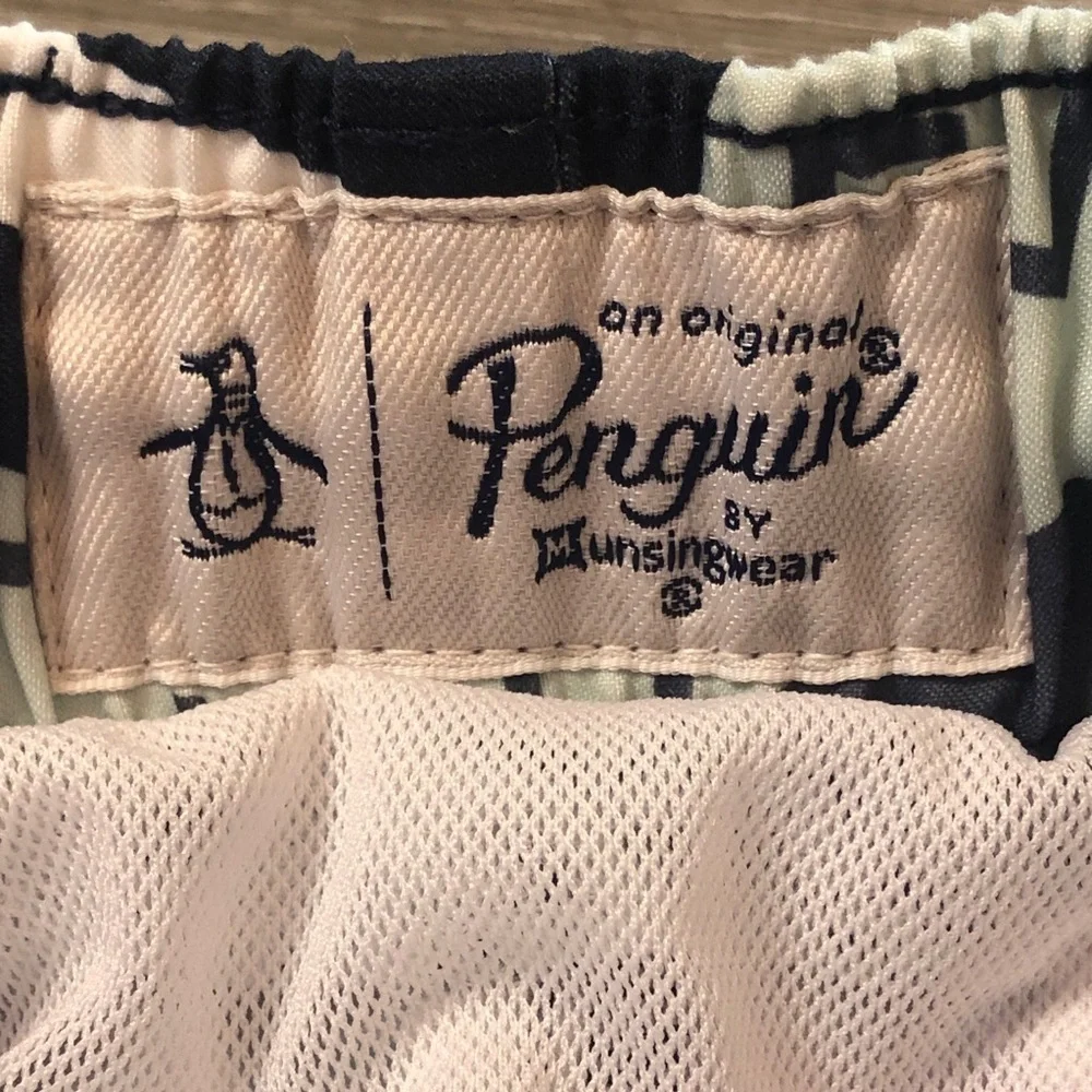 An Original Penguin By Munsingwear Swim Trunks 90s Themed Mens Size Small